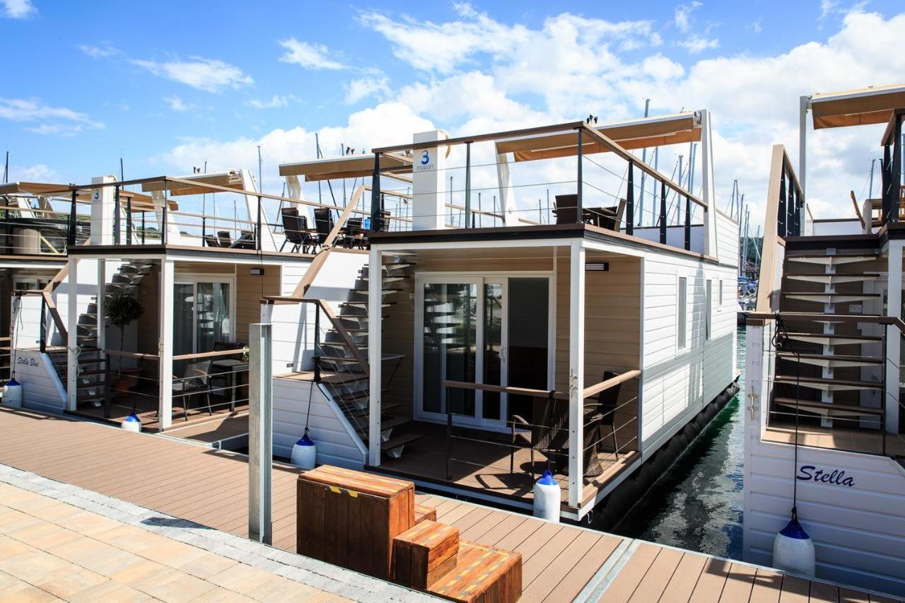 Floating House Sea Queen Порторож Экстерьер фото